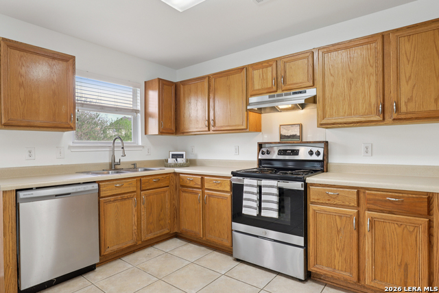 Listing photo id 14 for 234 Val Verde