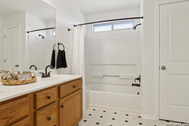 Listing photo id 24 for 234 Val Verde