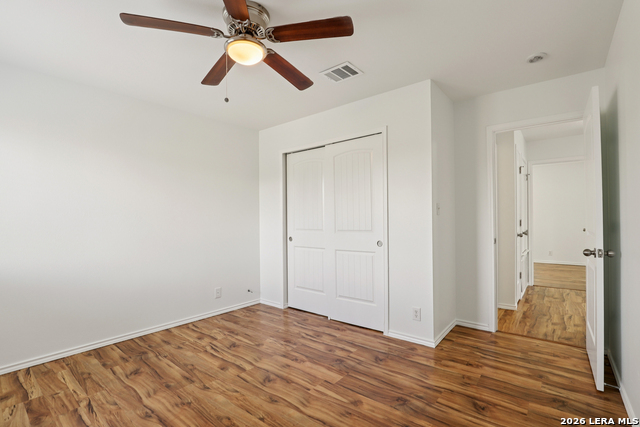 Listing photo id 26 for 234 Val Verde