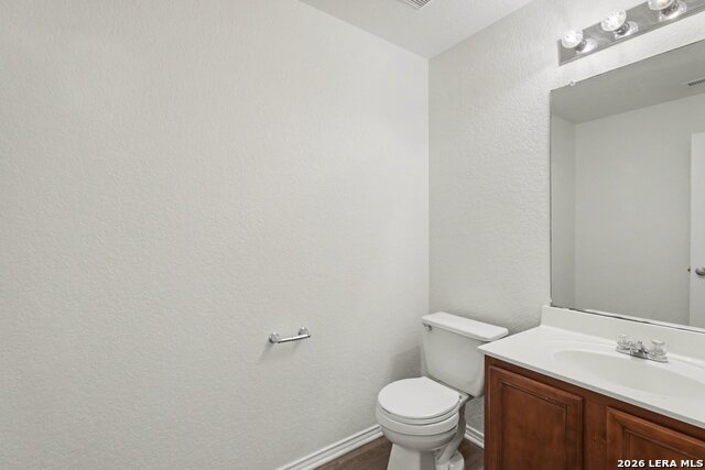 Image 18 of 31 For 9966 Sungate