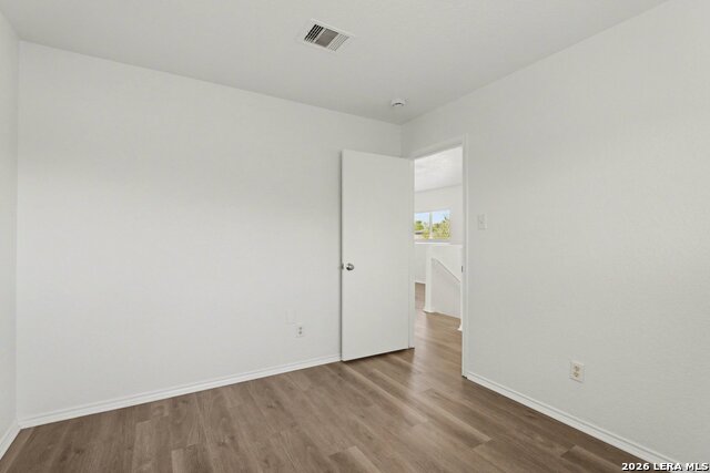 Image 25 of 31 For 9966 Sungate