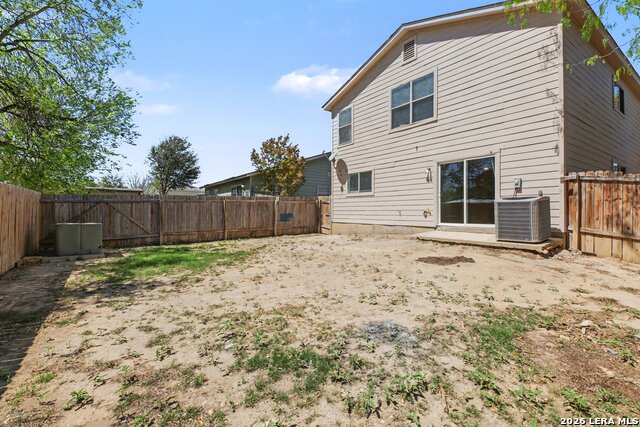 Image 28 of 31 For 9966 Sungate