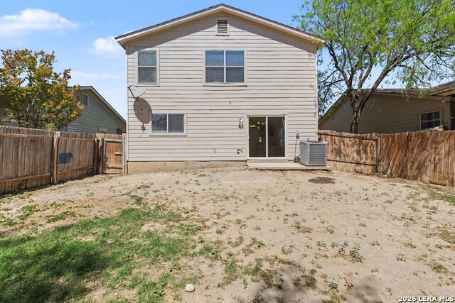 Image 30 of 31 For 9966 Sungate