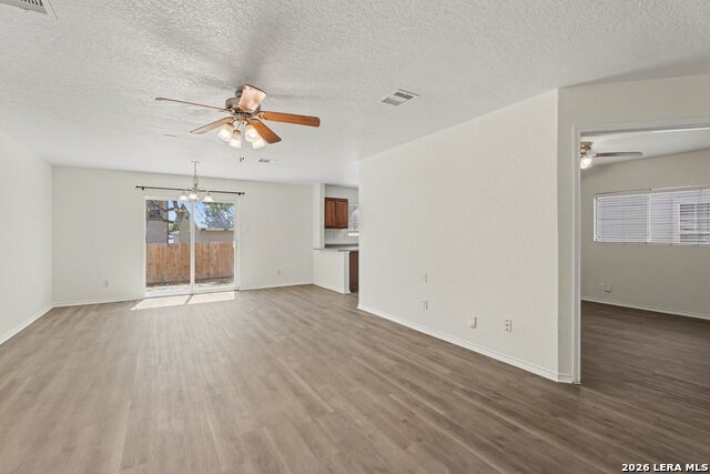 Image 9 of 31 For 9966 Sungate