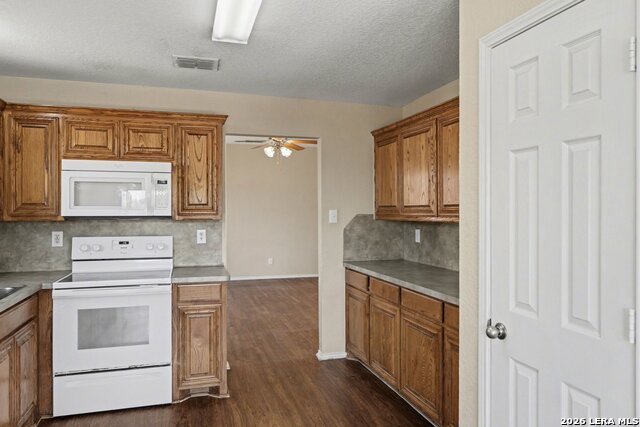 Image 14 of 32 For 6419 Ithaca  