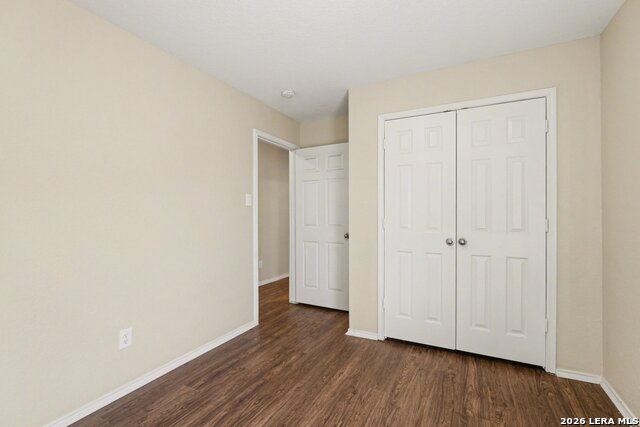 Image 22 of 32 For 6419 Ithaca  