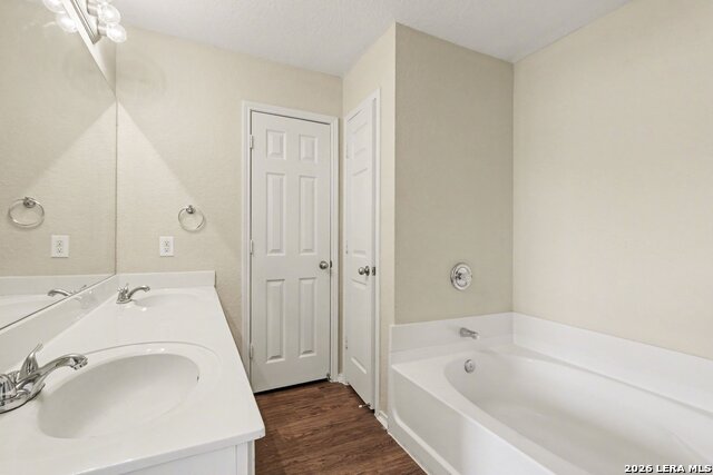 Image 24 of 32 For 6419 Ithaca  