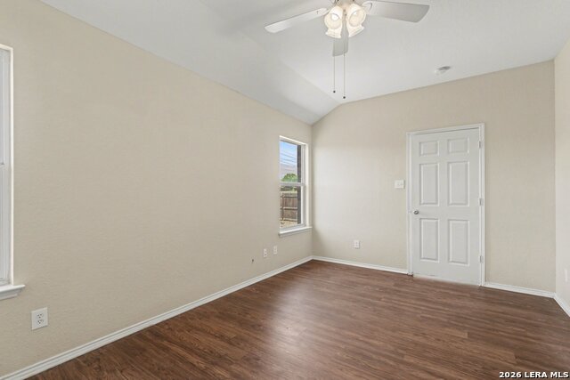 Image 25 of 32 For 6419 Ithaca  