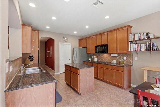 Image 18 of 26 For 7642 Mission Haven