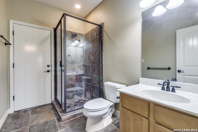 Image 21 of 30 For 386 Wentworth