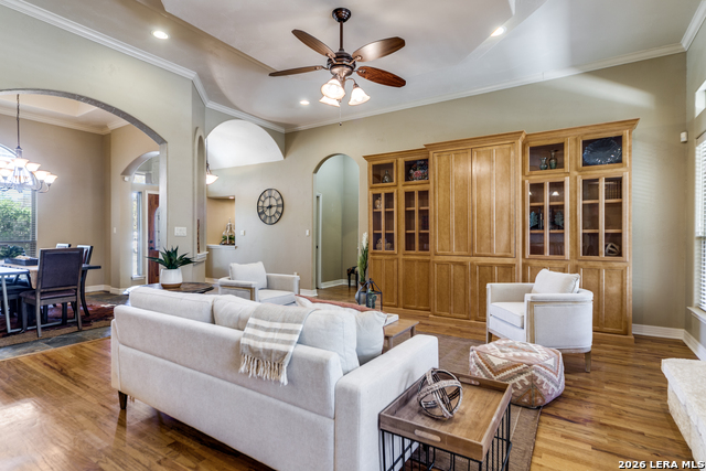 Image 4 of 30 For 386 Wentworth