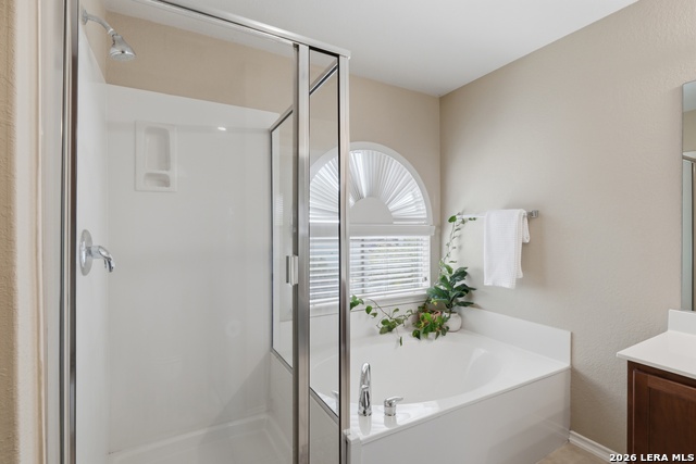 Image 27 of 38 For 10907 Micalet Court