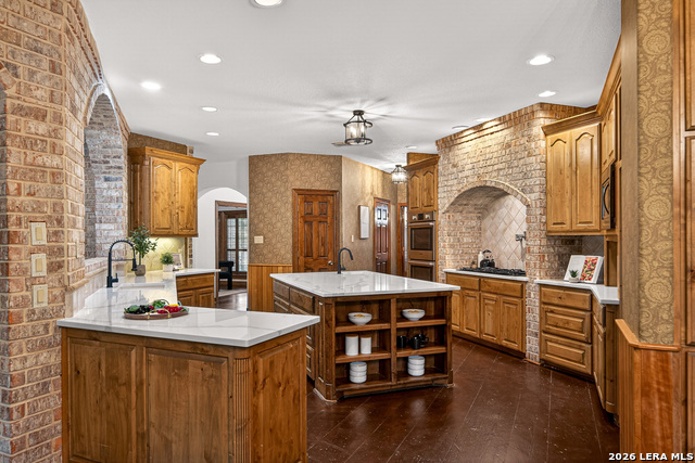 Image 18 of 63 For 22914 Fossil Peak