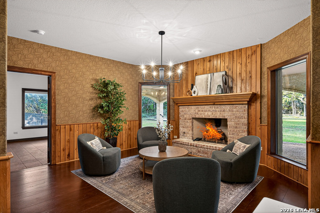 Image 19 of 63 For 22914 Fossil Peak