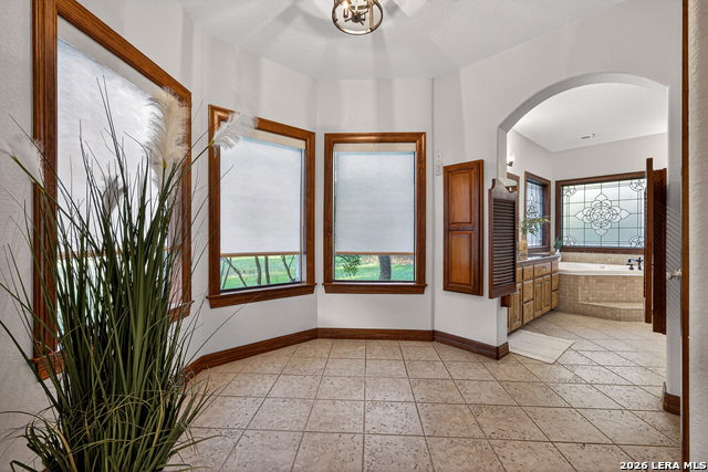 Image 33 of 63 For 22914 Fossil Peak