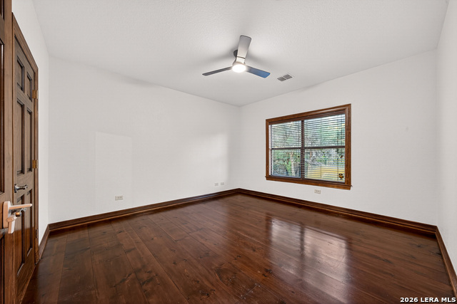 Image 35 of 63 For 22914 Fossil Peak