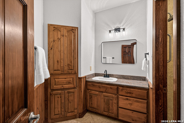 Image 36 of 63 For 22914 Fossil Peak