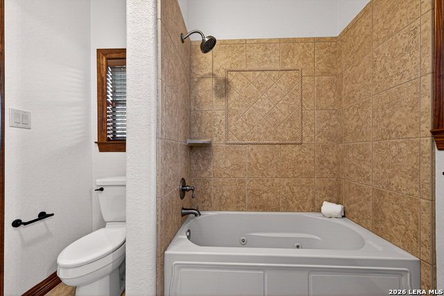 Image 40 of 63 For 22914 Fossil Peak