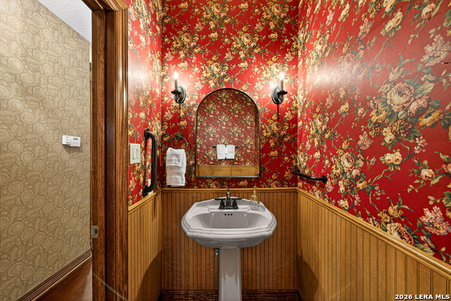 Image 45 of 63 For 22914 Fossil Peak