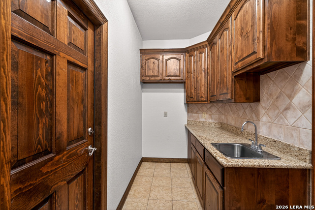 Image 46 of 63 For 22914 Fossil Peak