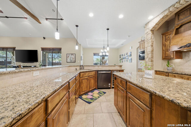 Image 17 of 49 For 100 Vintage Trail Dr