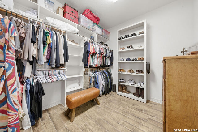 Image 31 of 49 For 100 Vintage Trail Dr