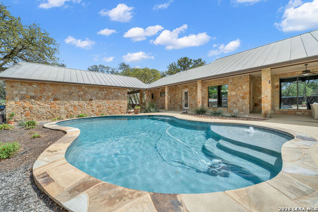 Image 42 of 49 For 100 Vintage Trail Dr