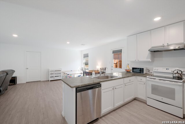 Image 13 of 28 For 6422 Magee Run