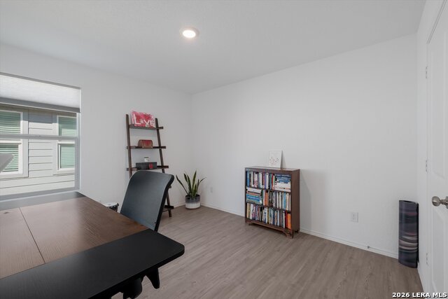 Image 19 of 28 For 6422 Magee Run