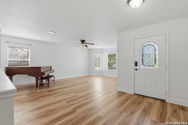 Image 13 of 39 For 1527 Jasmine Dr