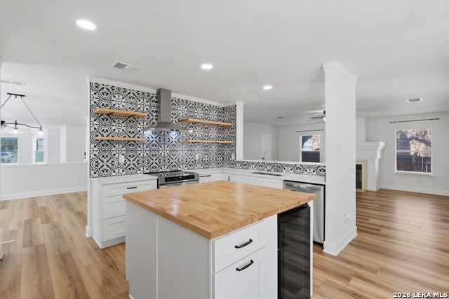 Image 17 of 39 For 1527 Jasmine Dr