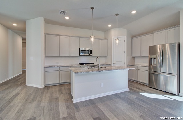 Image 3 of 26 For 840 Pincushion Lane