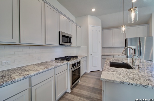 Image 6 of 26 For 840 Pincushion Lane