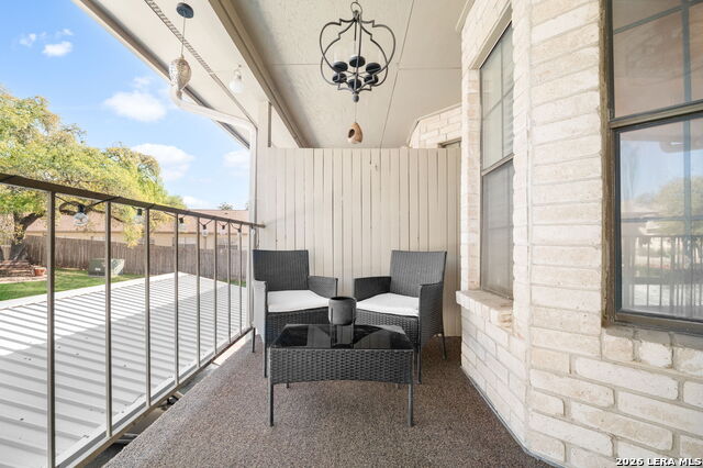 Image 26 of 33 For 8415 Fredericksburg Rd  907