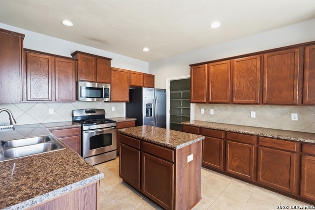 Image 11 of 32 For 229 Perch Horizon