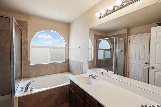 Image 22 of 32 For 229 Perch Horizon