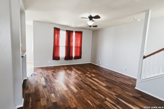 Image 9 of 32 For 229 Perch Horizon