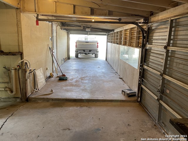 Image 10 of 13 For 567 Gilbert Lane Unit 2  2