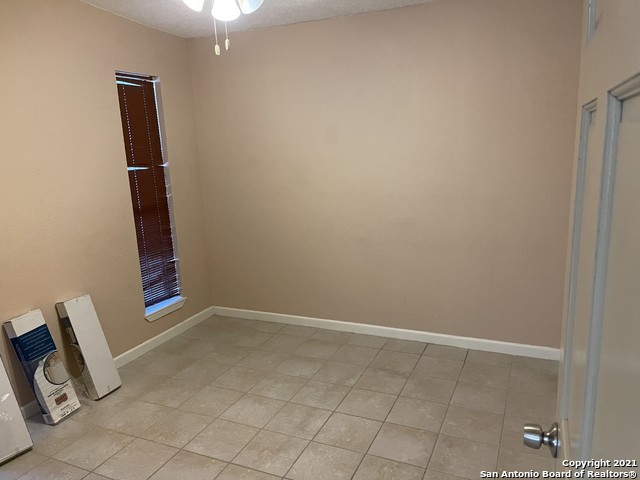 Image 4 of 13 For 567 Gilbert Lane Unit 2  2