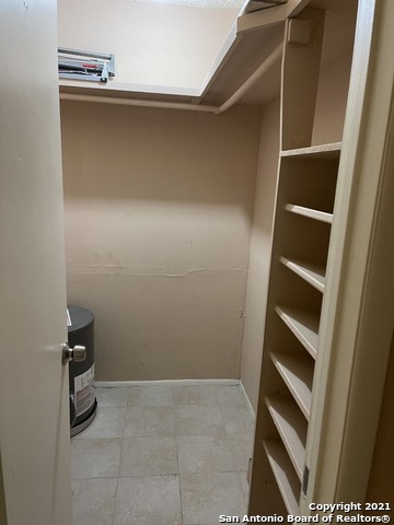 Image 5 of 13 For 567 Gilbert Lane Unit 2  2