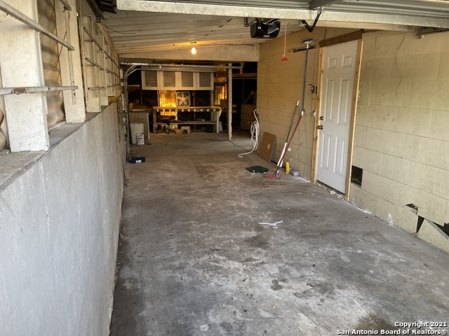 Image 9 of 13 For 567 Gilbert Lane Unit 2  2