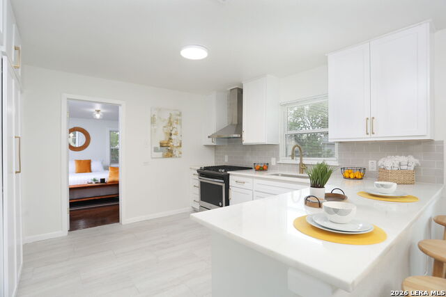 Image 9 of 17 For 308 Andrews  