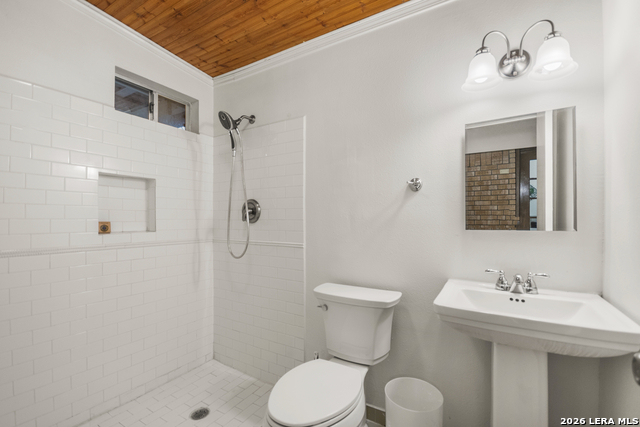 Image 23 of 41 For 205 Rolling Oaks