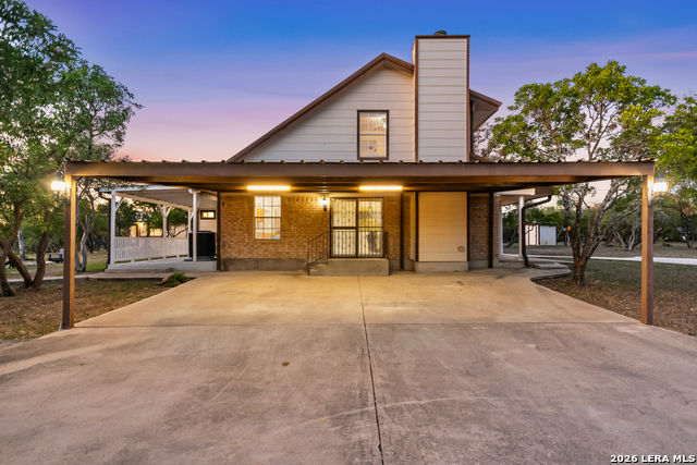 Image 4 of 41 For 205 Rolling Oaks