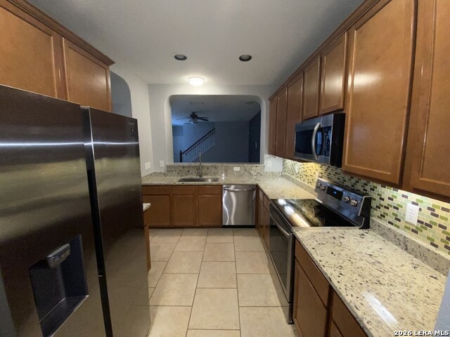 Image 2 of 15 For 12404 Abbey Park