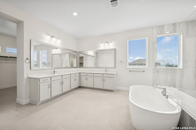 Image 8 of 11 For 761 Falcon Cove