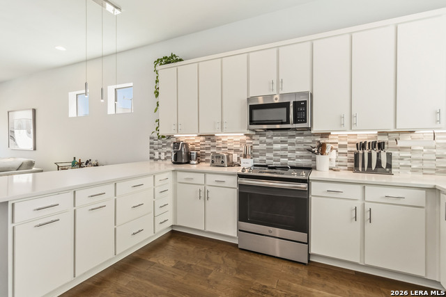 Image 16 of 45 For 303 Cypress Unit 101 W