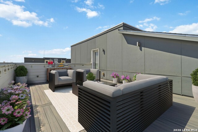 Image 33 of 45 For 303 Cypress Unit 101 W