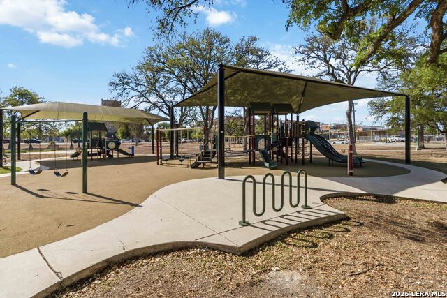 Image 41 of 45 For 303 Cypress Unit 101 W