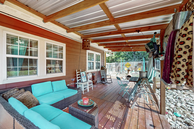 Image 23 of 37 For 1118 Lonesome